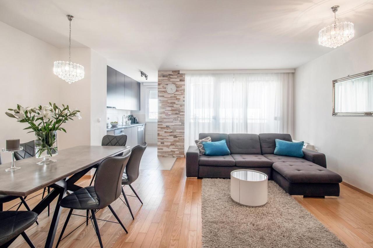 Apartment Montesa Zadar With Free Parking And Balcony מראה חיצוני תמונה