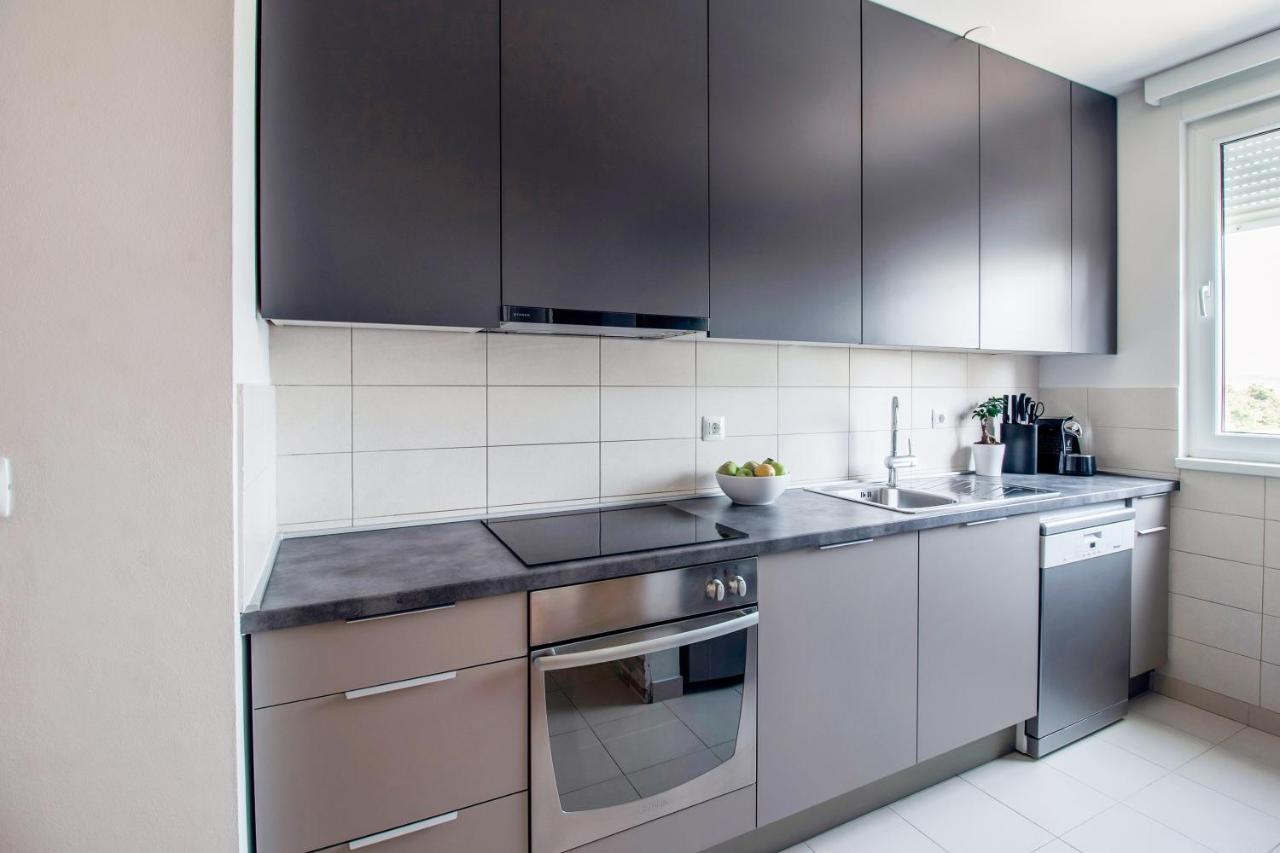 Apartment Montesa Zadar With Free Parking And Balcony מראה חיצוני תמונה