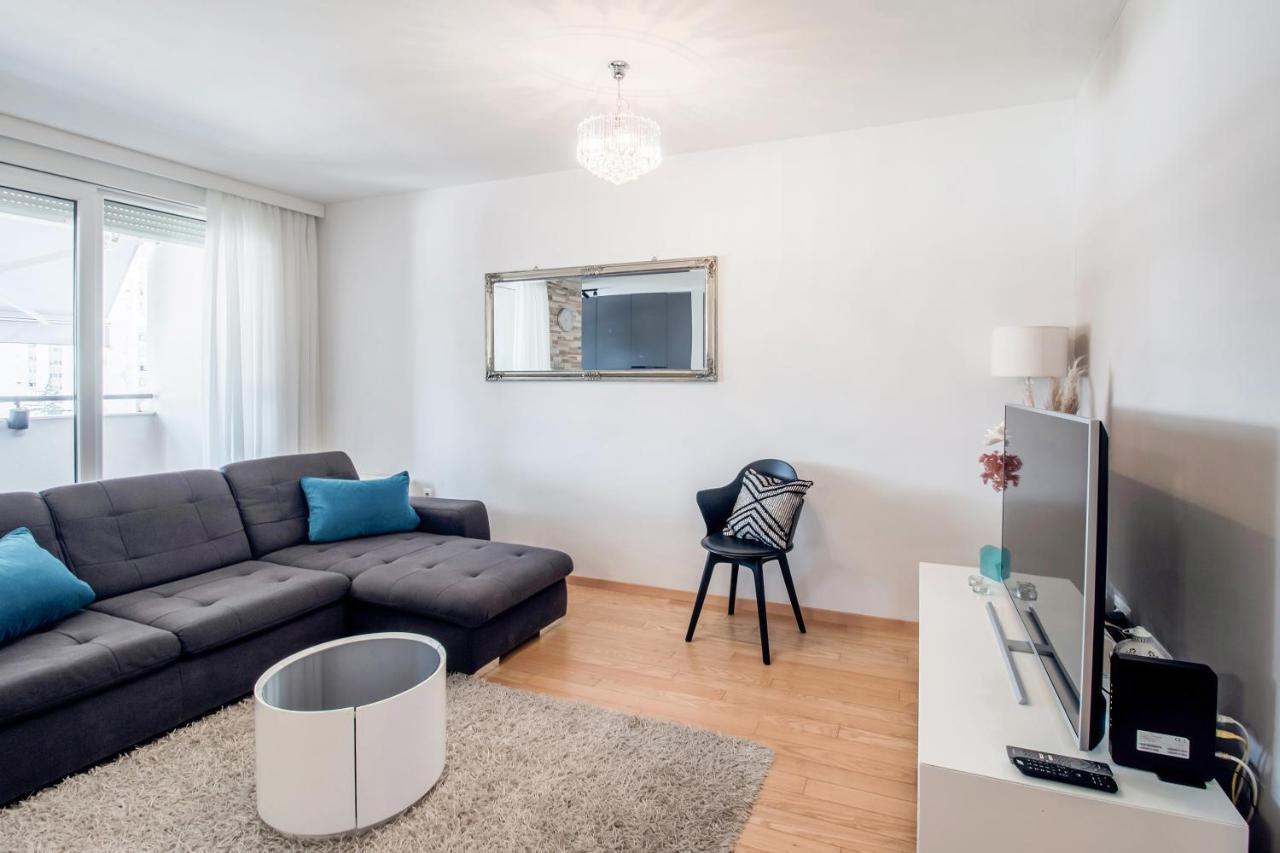 Apartment Montesa Zadar With Free Parking And Balcony מראה חיצוני תמונה