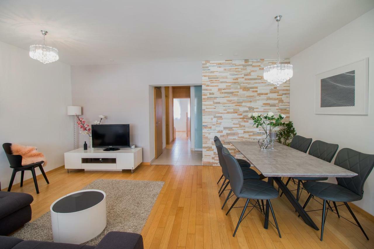 Apartment Montesa Zadar With Free Parking And Balcony מראה חיצוני תמונה
