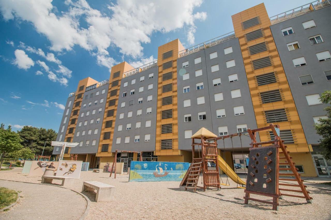 Apartment Montesa Zadar With Free Parking And Balcony מראה חיצוני תמונה